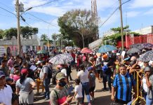 Venezolanos integran masiva protesta de migrantes por permisos de tránsito en México