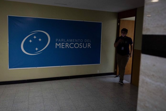 El chavismo expresa esperanzas de reintegrarse al Mercosur