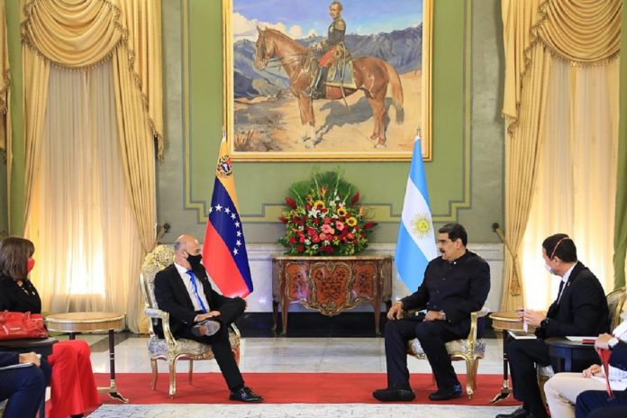 Maduro recibió a nuevos embajadores de Argentina y Turquía, entre otros países
