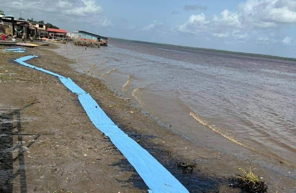 Reuters: Derrame de crudo afecta área ambientalmente sensible del delta del Orinoco