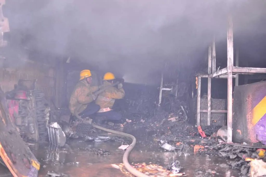 Ocho fallecidos y dos heridos