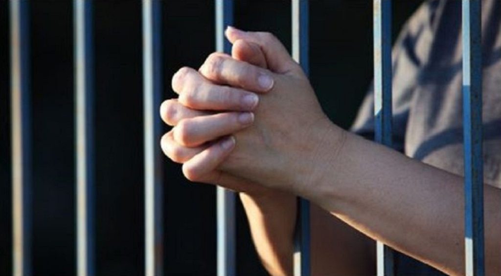 Fundaredes: Más de 200 presas políticas sufren violencia en las cárceles