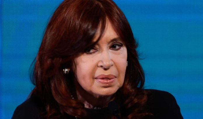 Fiscal acusa a Cristina Fernández