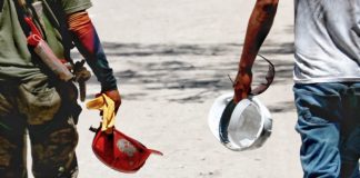 Gobierno mexicano confía en salvar a mineros atrapados