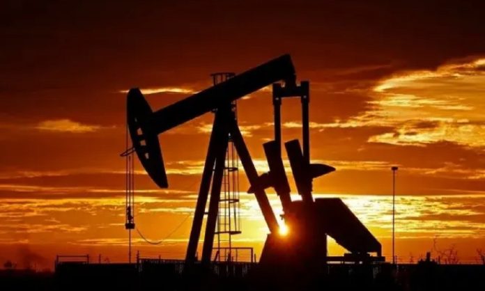 petróleo de Texas abre con una bajada