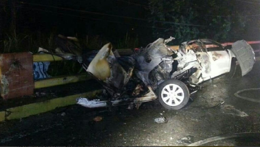 Mueren cuatro personas en accidente