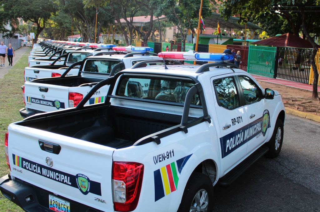 Policía de Valencia monitorea caños y quebradas en medio de las lluvias
