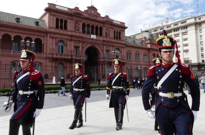 Amenazas de bomba en Casa Rosada y en el Ministerio de Defensa de Argentina