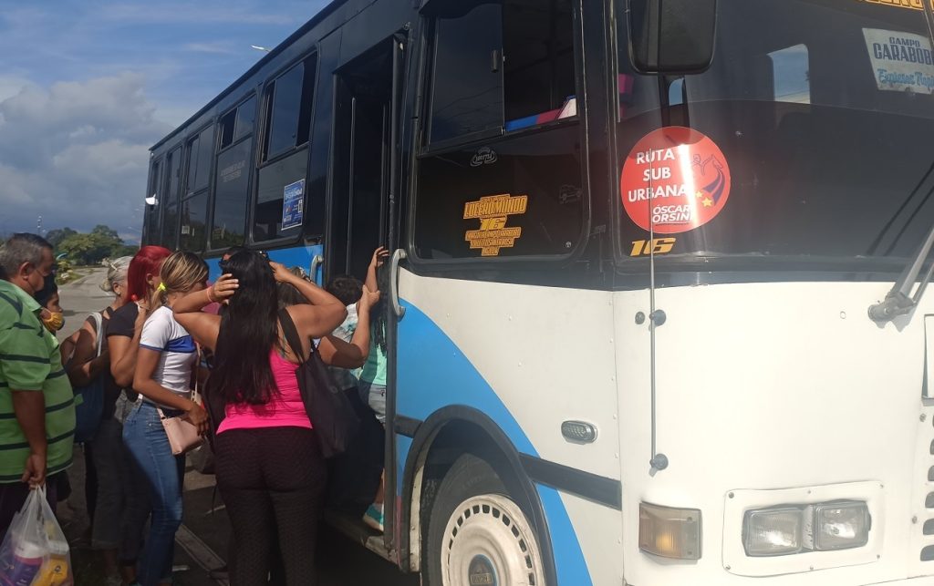 Oficializada tarifa máxima para las rutas suburbanas del municipio Libertador