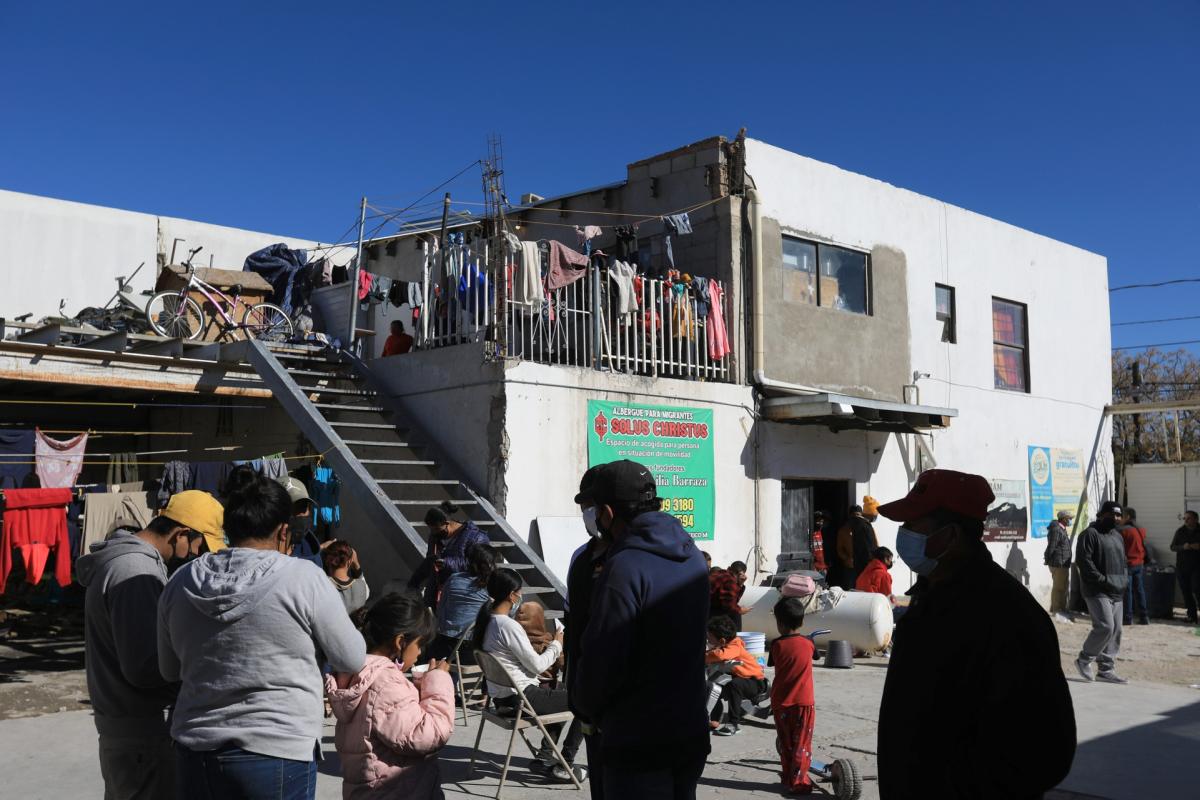 Crimen organizado ataca albergues y campos de migrantes en el norte de México
