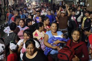 Caravana de venezolanos parte del sur de México