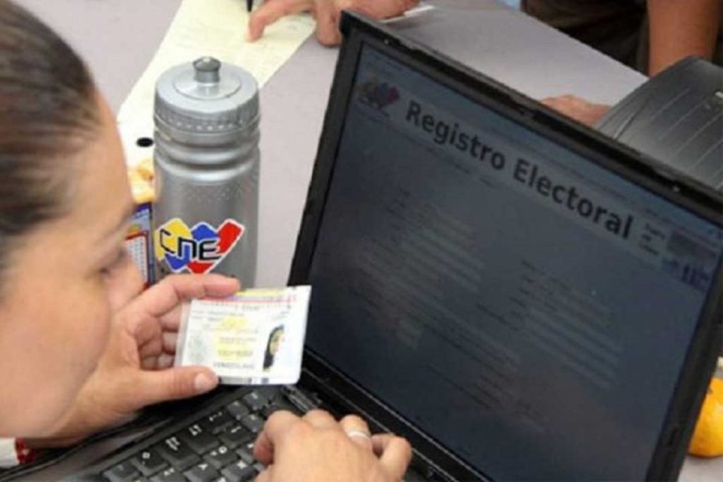 David Smolansky denuncia el bloqueo del registro electoral en el exterior para presidenciales