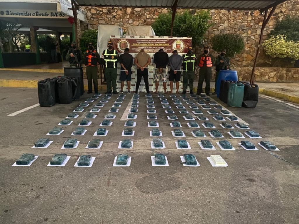 Efectivos militares incautan más de 100 kilos de cocaína en el estado Sucre