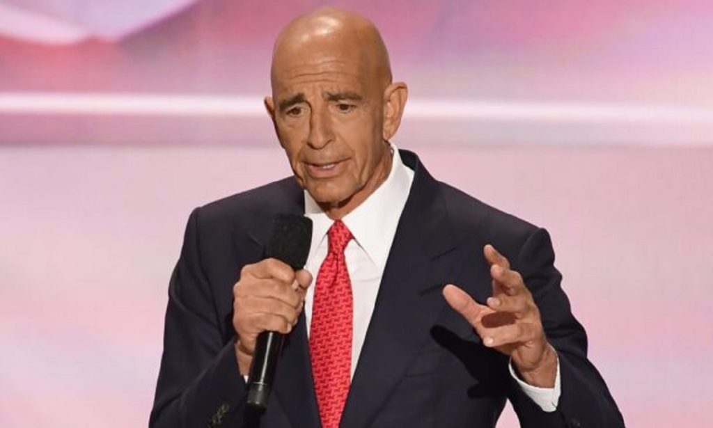 Jurado absolvió a exasesor de Trump