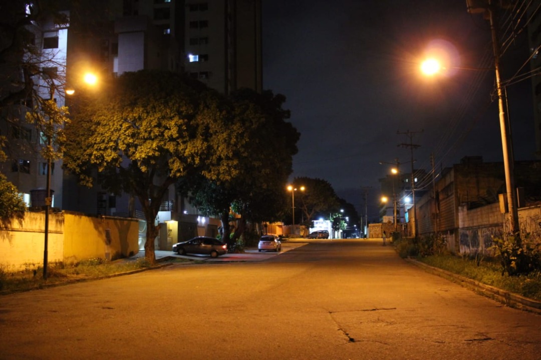 Alcaldía de Naguanagua ha reactivado alumbrado LED en 11 kilómetros de vía durante 2022