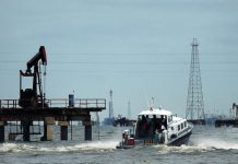 Reuters: Chevron aguarda por cargamentos de petróleo, pero Pdvsa quiere pagos