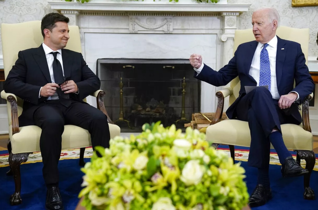 Zelenski será recibido el miércoles por Biden en la Casa Blanca, según medios