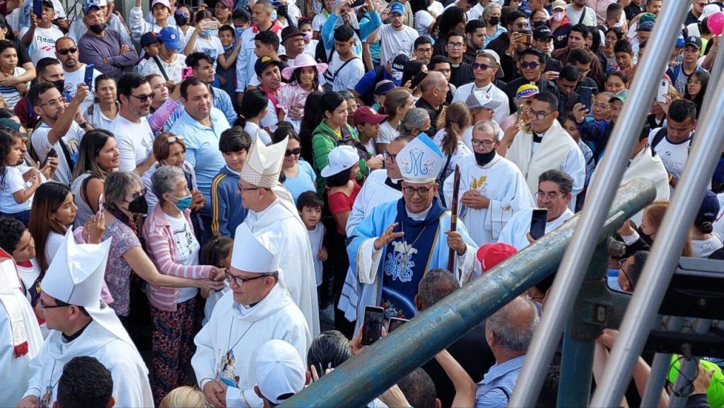 Monseñor Basabe: “Pido por el cese verdadero de la crisis y por los migrantes venezolanos”