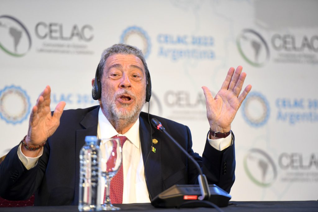 San Vicente y las Granadinas asume la presidencia de la Celac