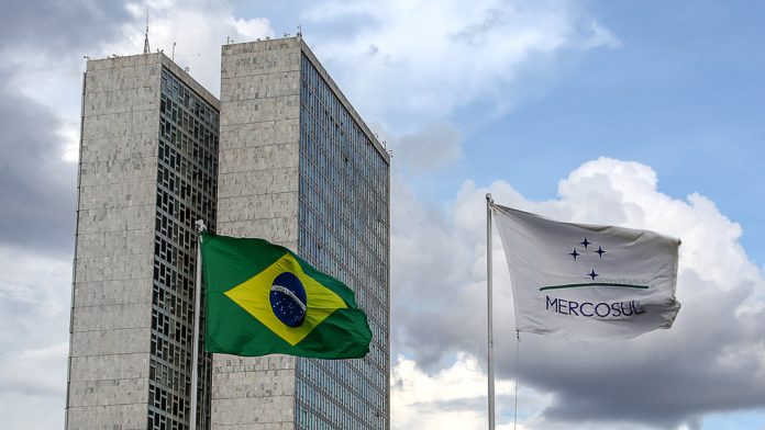 Brasil busca reforzar Mercosur ante un díscolo pero no rupturista Uruguay