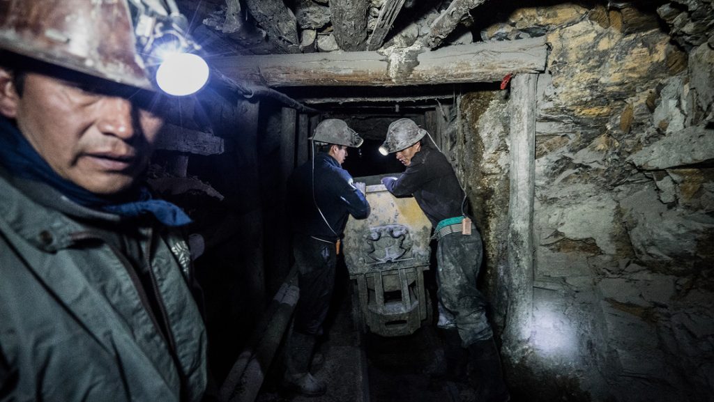 Bolivia asume con expectativa y prudencia el hallazgo de yacimiento de plata