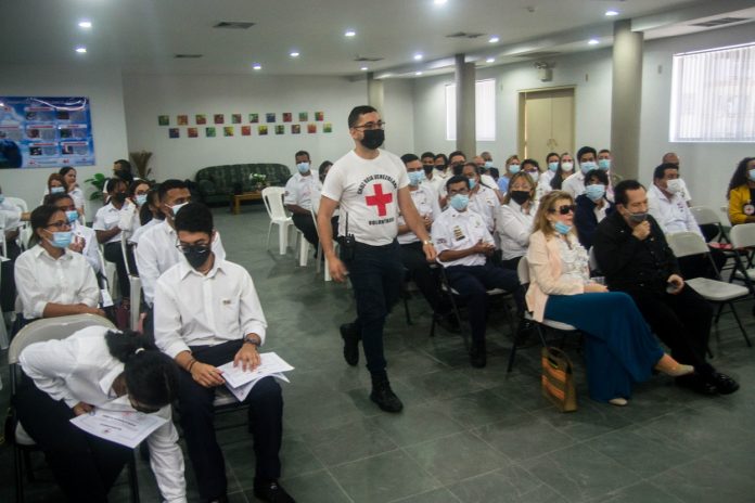 Juramentados 20 voluntarios de la Cruz Roja en Carabobo