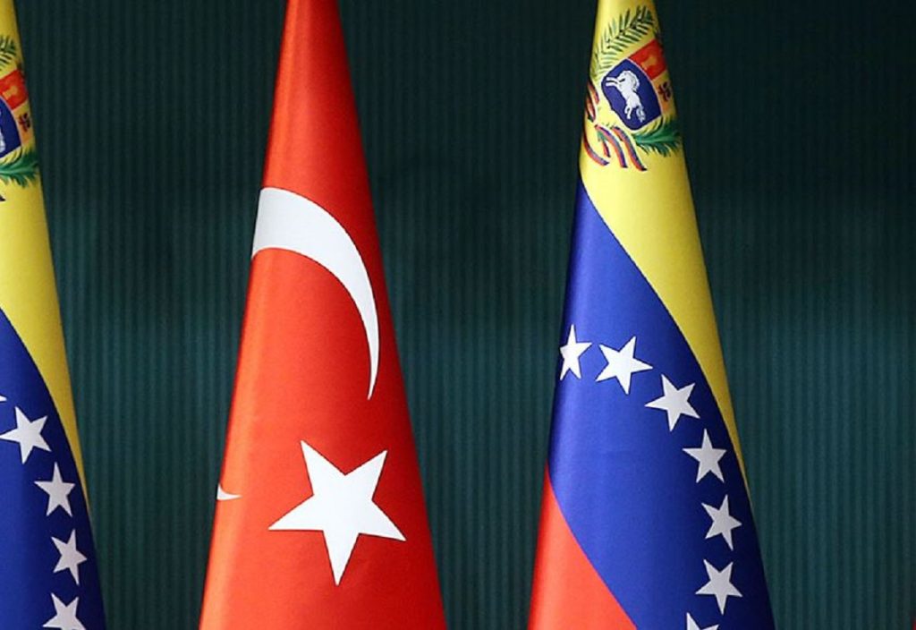Cancilleres de Venezuela y Turquía acuerdan fortalecer la relación bilateral