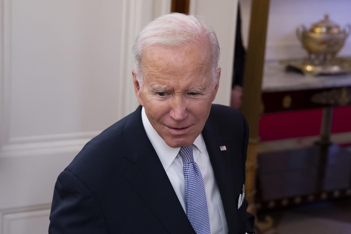 Departamento de Justicia halla más documentos clasificados de Biden