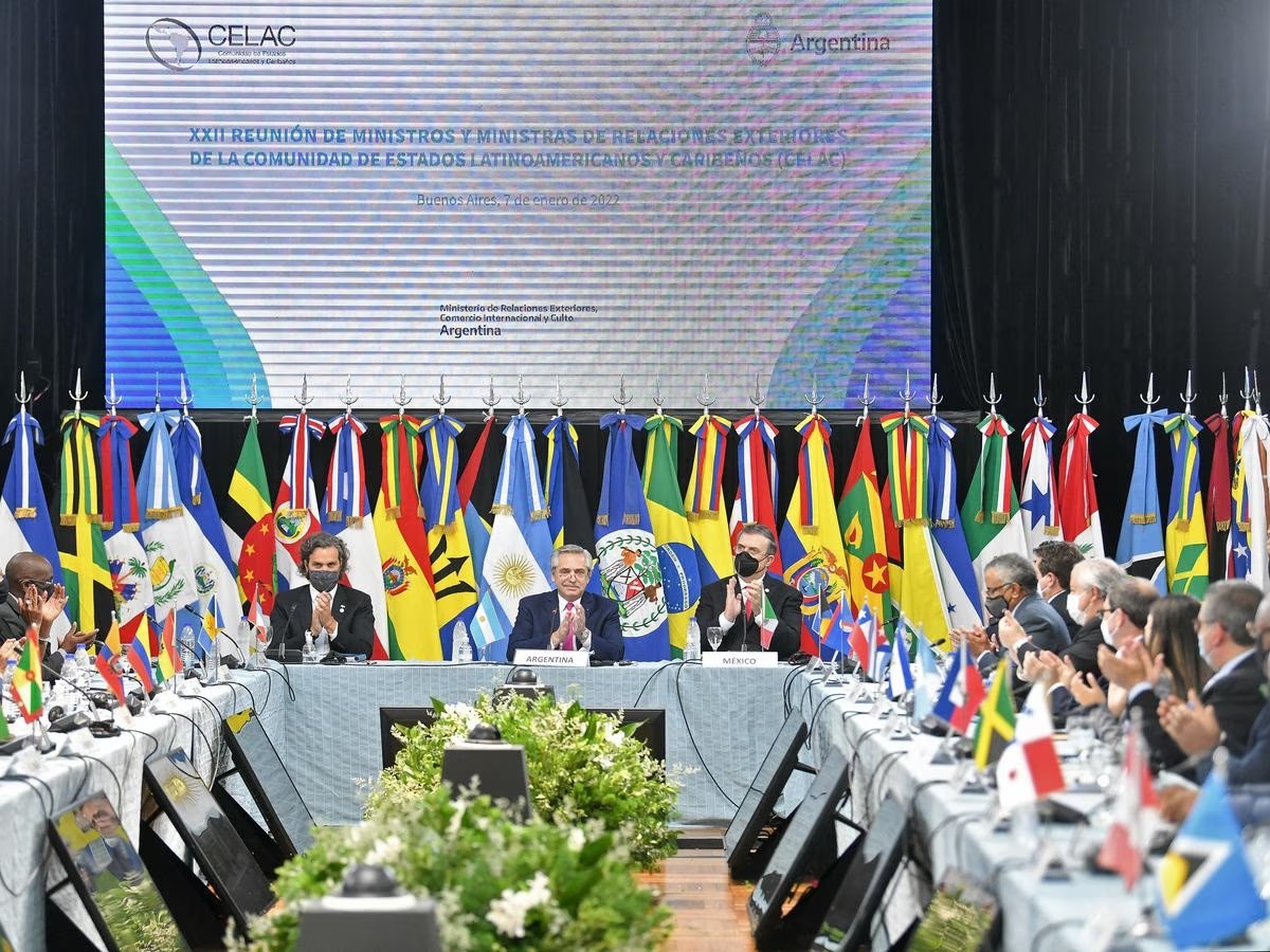 Democracia y recuperación económica serán ejes de las discusiones en la Celac