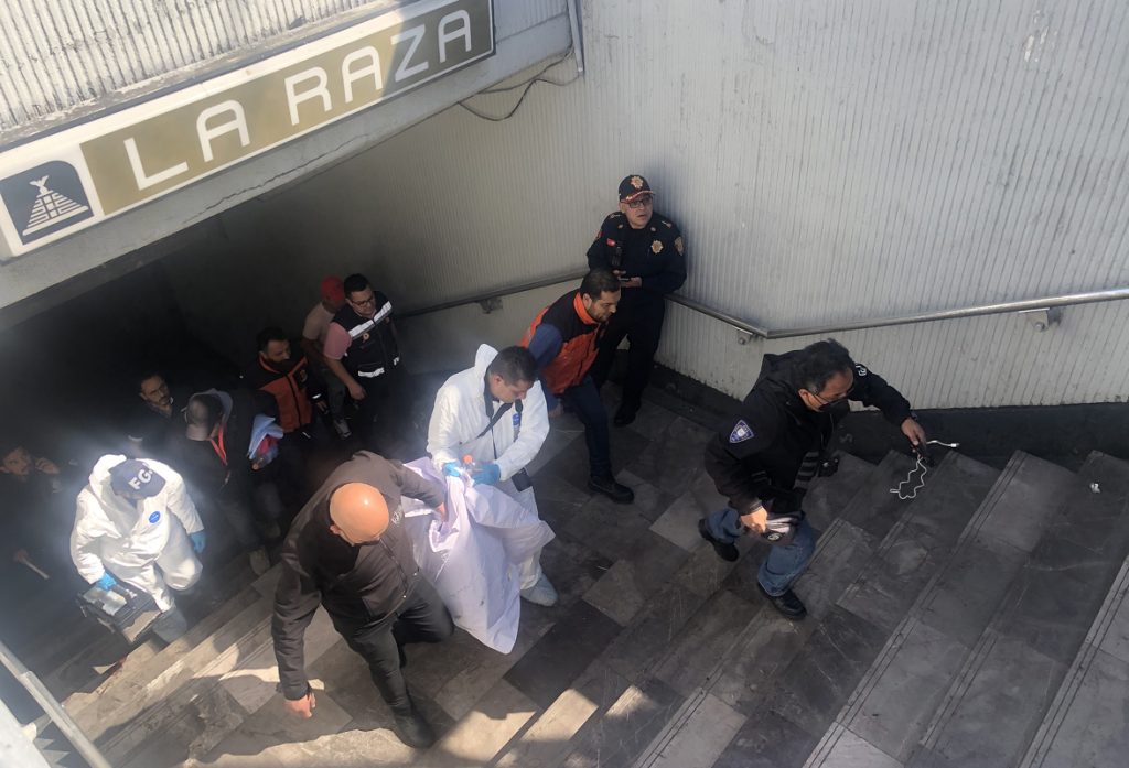 Destituyen a funcionario