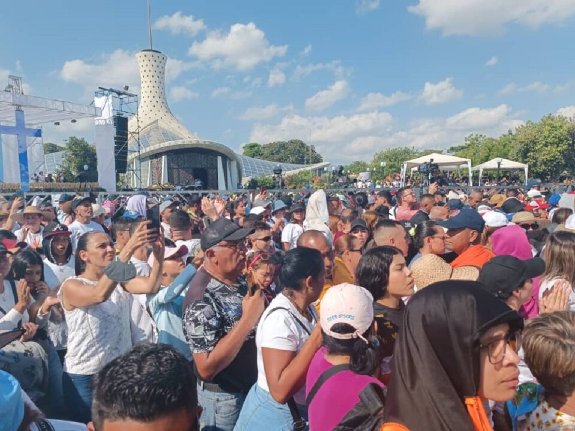 La Divina Pastora arribó a la Catedral de Barquisimeto