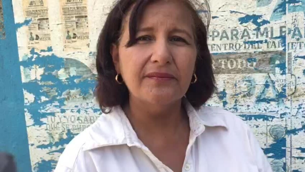 Dgcim también allana vivienda de la exdiputada Dinorah Figuera