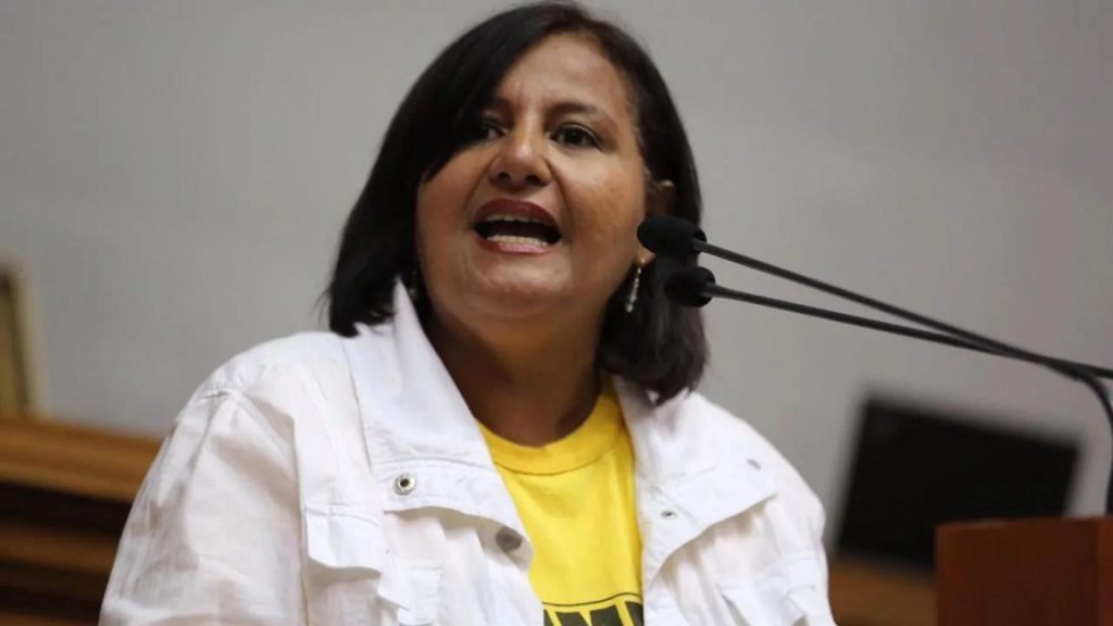 Exdiputada Dinorah Figuera dice desconocer el estatus de los activos manejados por Juan Guaidó