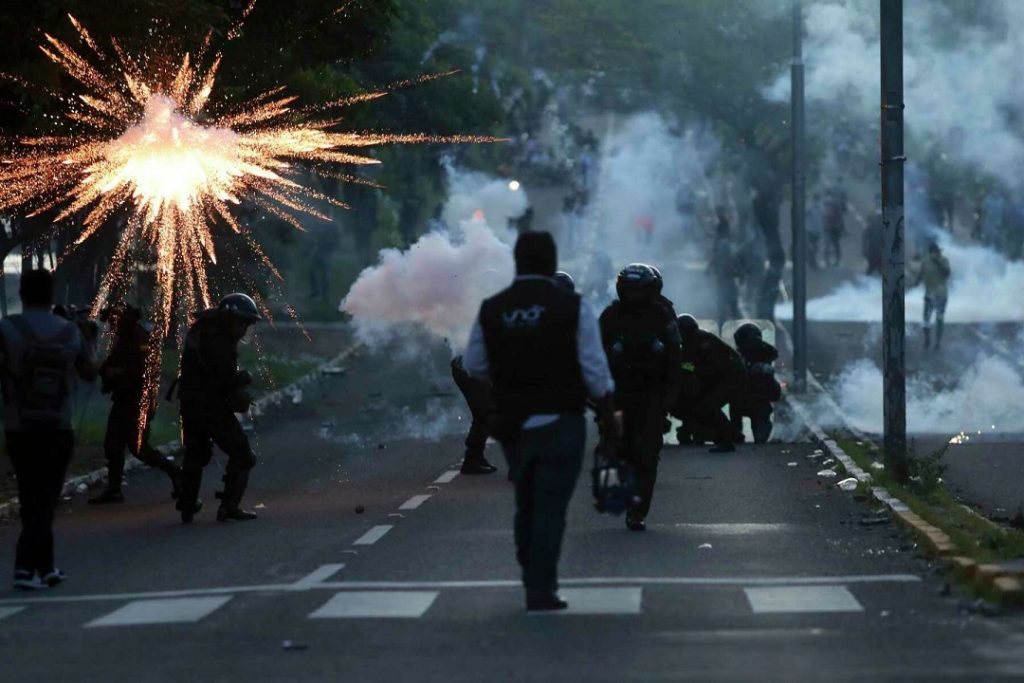 Ministro informa sobre 76 procesados por protestas en mayor región boliviana