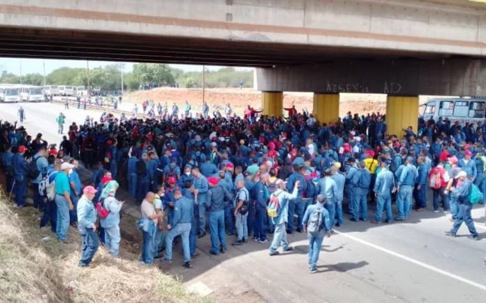 Trabajadores de Sidor culminan protesta sin lograr acuerdos salariales con el Gobierno