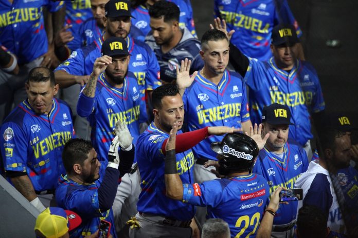 Colombia y Venezuela, empatadas en el segundo lugar en víspera de semifinales