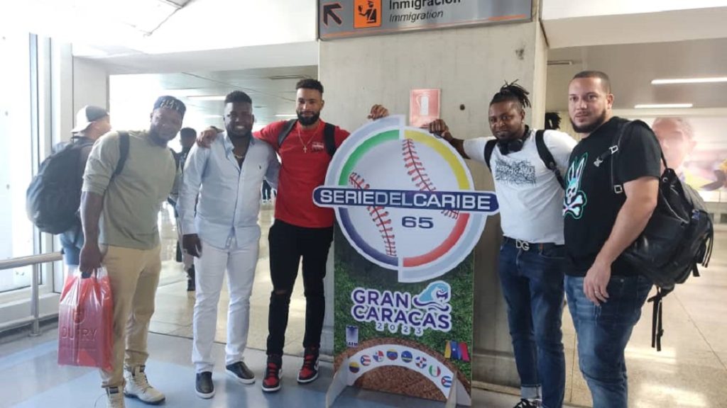 Colombia, México y República Dominicana ya están en Venezuela para la Serie del Caribe