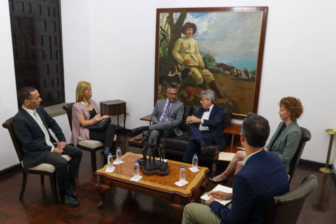 Venezuela y la Unión Europea abordan iniciativas de cooperación cultural
