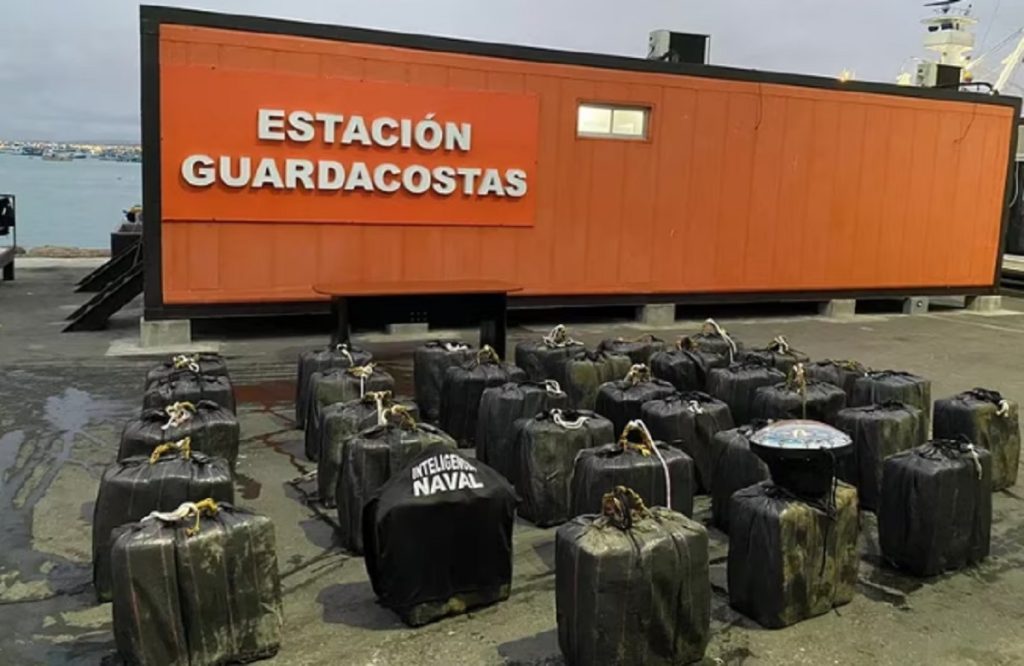 Policía de Ecuador decomisó cocaína