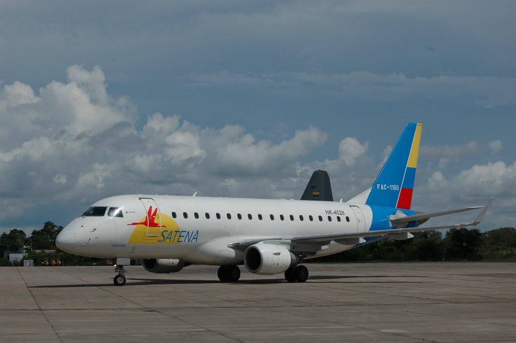 Petro sugiere que estatal Satena atienda a pasajeros afectados por crisis de Viva Air
