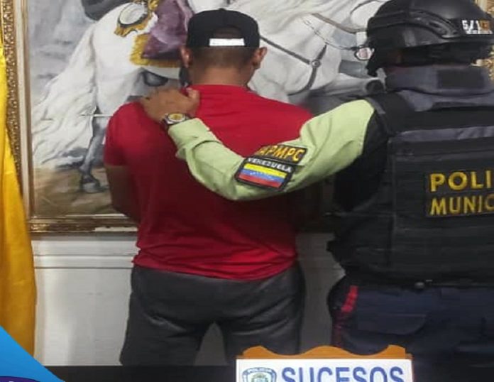 Detenido sujeto con tres porciones de presunta marihuana en Puerto Cabello