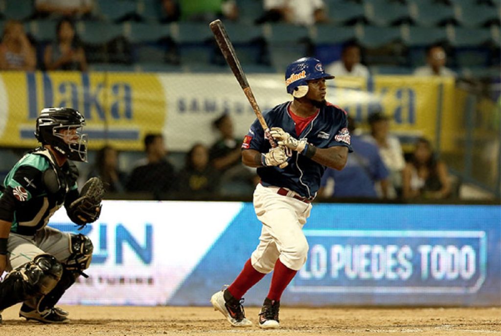 Tiburones y Tigres