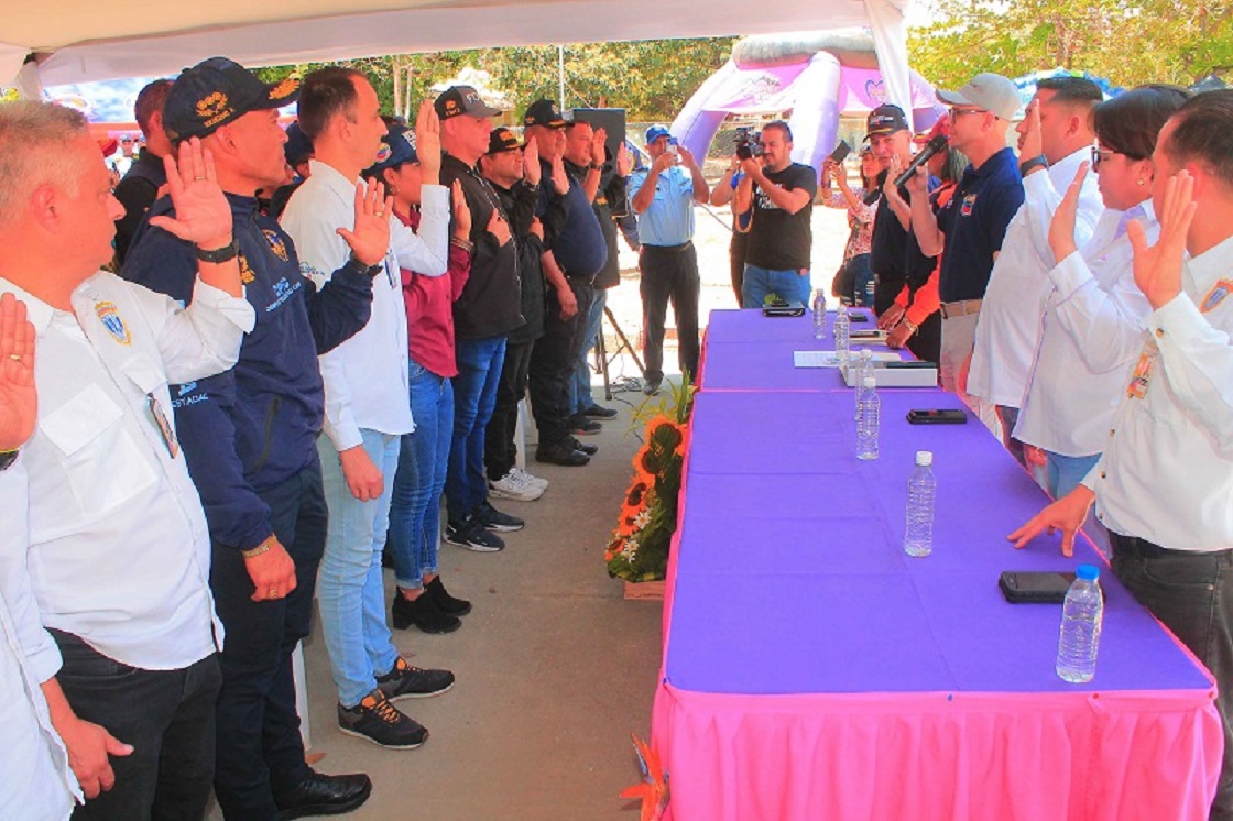 Juramentados integrantes de las Mesas de Paz del municipio Naguanagua