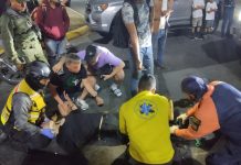 Motorizado se fracturó la rodilla tras colisionar en Naguanagua