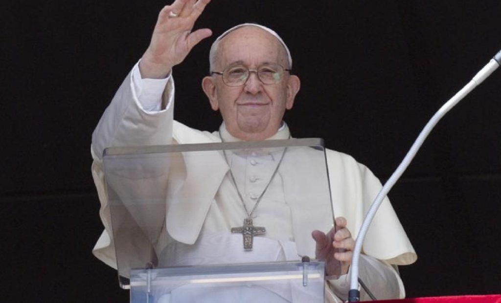 El papa expresa su cercanía a Ecuador