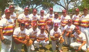 Final de softbol cincuentones