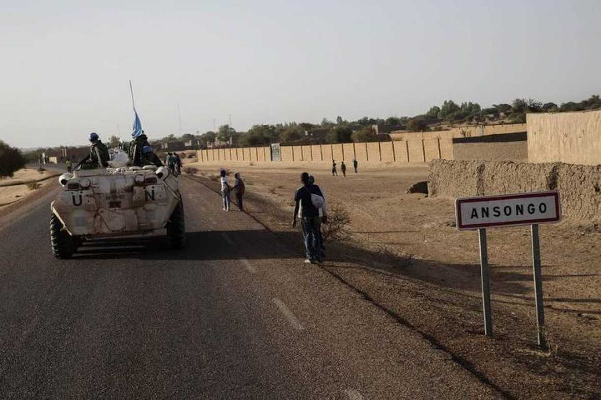 Cuatro muertos en ataque contra convoy humanitario gubernamental en Mali