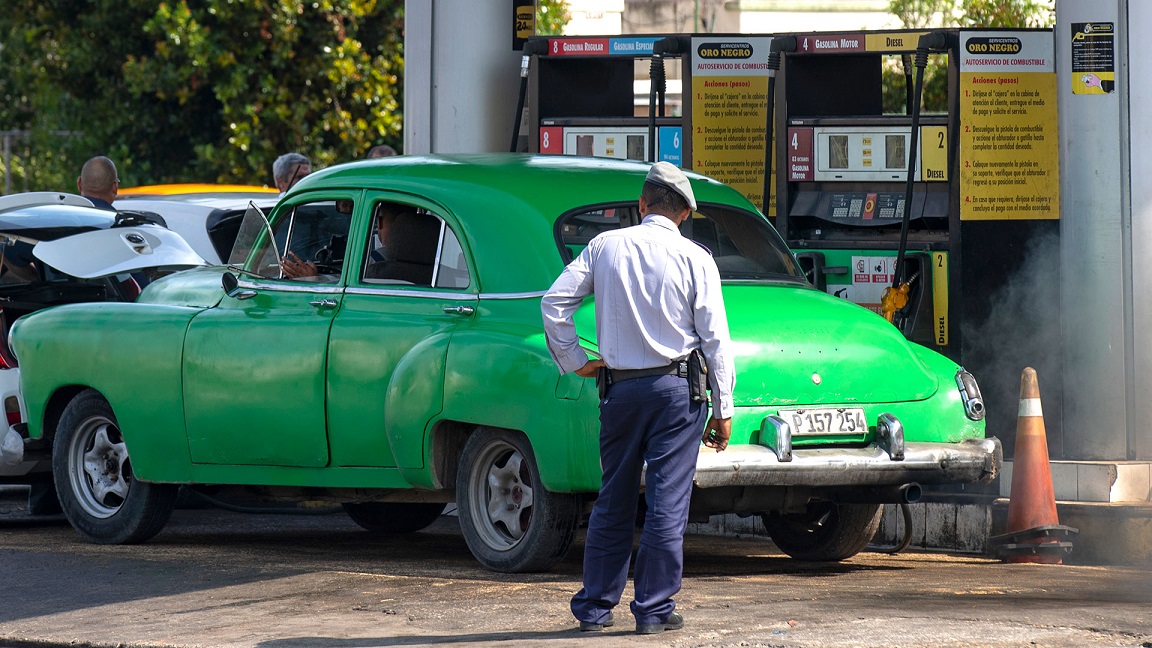 Díaz-Canel reconoce los problemas para importar alimentos y combustible que sufre Cuba