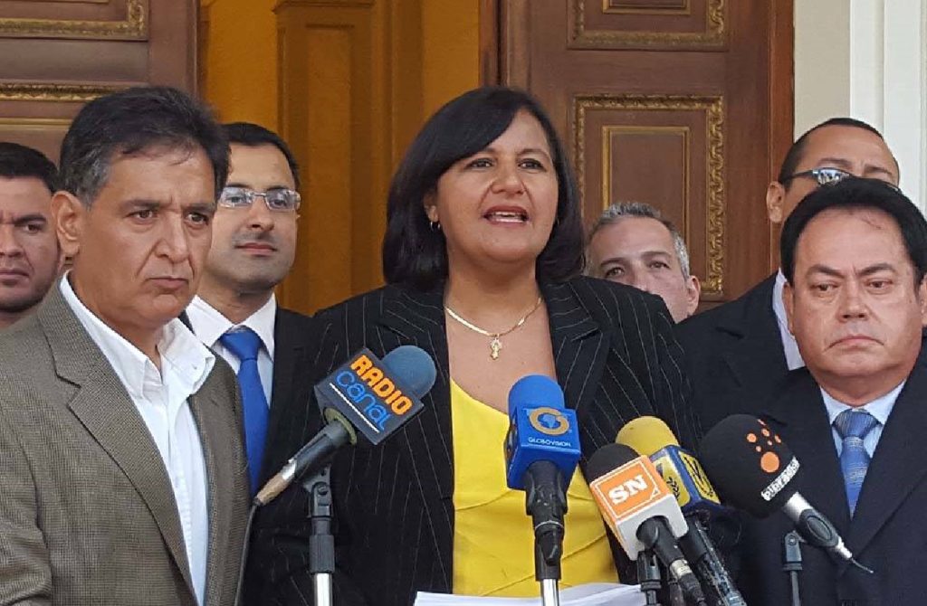 Opositores rechazan acusaciones de Jorge Rodríguez sobre robo de recursos venezolanos