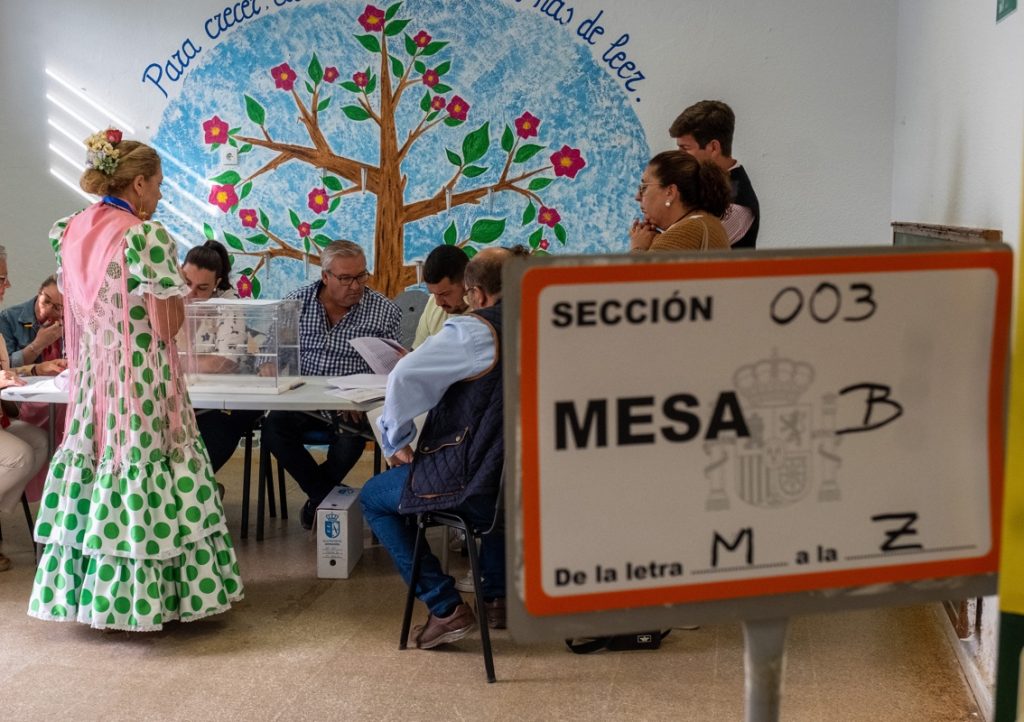 elecciones municipales y regionales en España